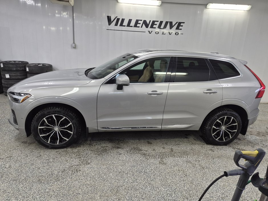 Volvo XC60 INSCRIPTION 2022-14