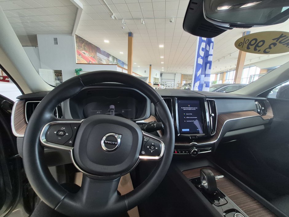 2022 Volvo XC60 INSCRIPTION EXPRESSION-15