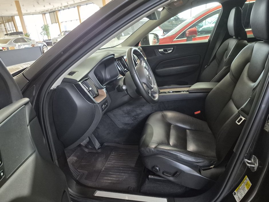 Volvo XC60 INSCRIPTION EXPRESSION 2022-3