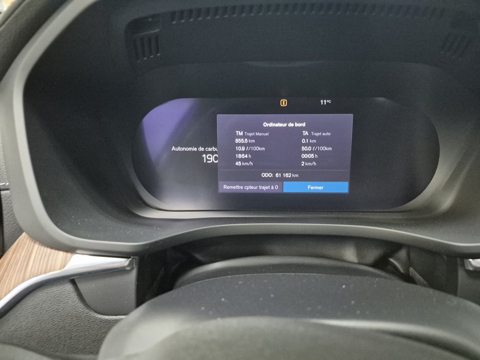 2023 Volvo XC60 ULTIMATE BRIGHT THEME-12
