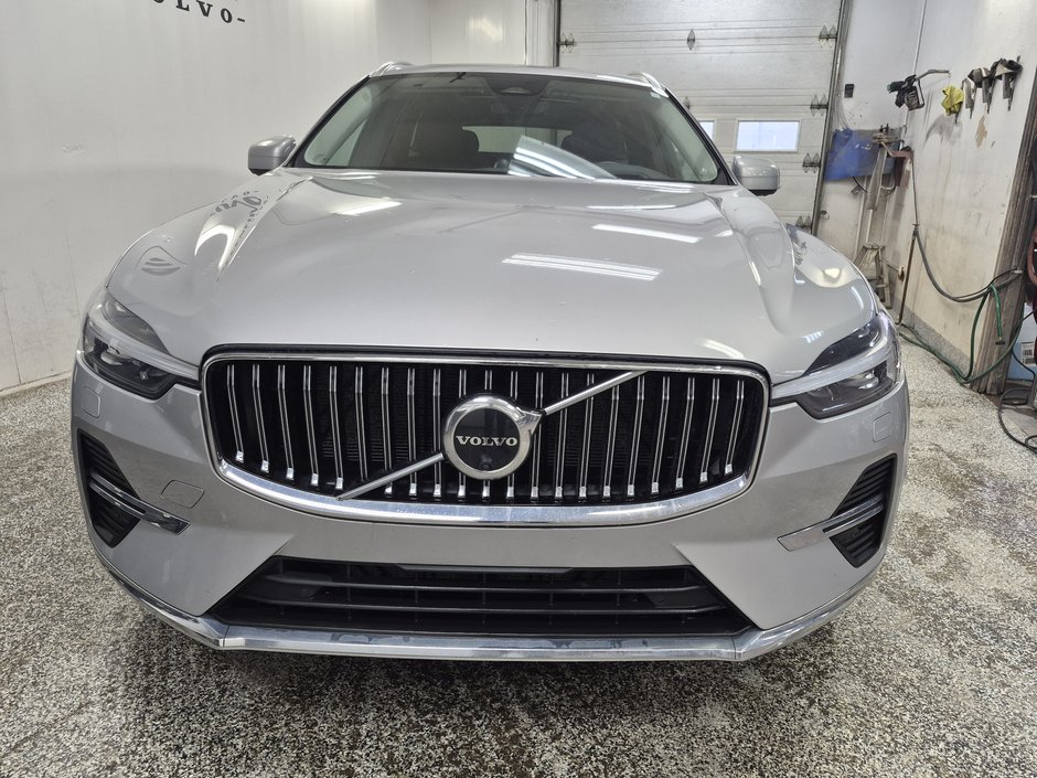 2023 Volvo XC60 ULTIMATE BRIGHT THEME-10