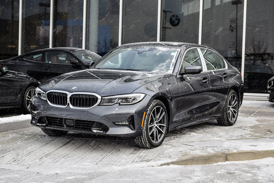 Calgary BMW | 2021 BMW 3 Series 330i xDrive | #N24473