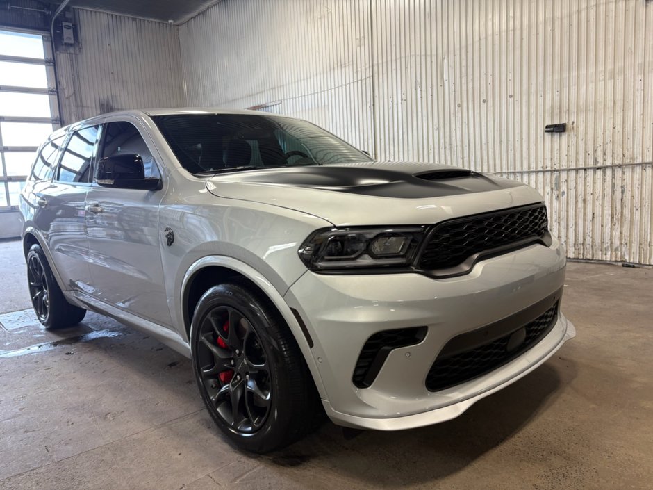 Dodge Durango SRT Hellcat Silver Bullet 2025 à Saint-Sulpice, Québec