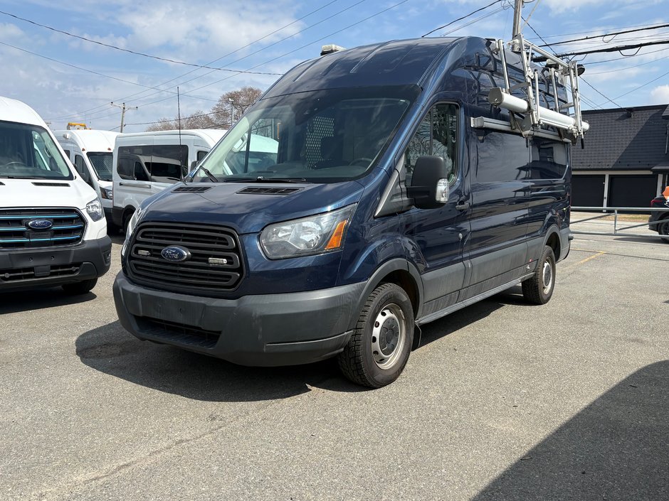 Ford Transit Cargo Van T-350 High Roof 148' 2018 à Repentigny, Québec