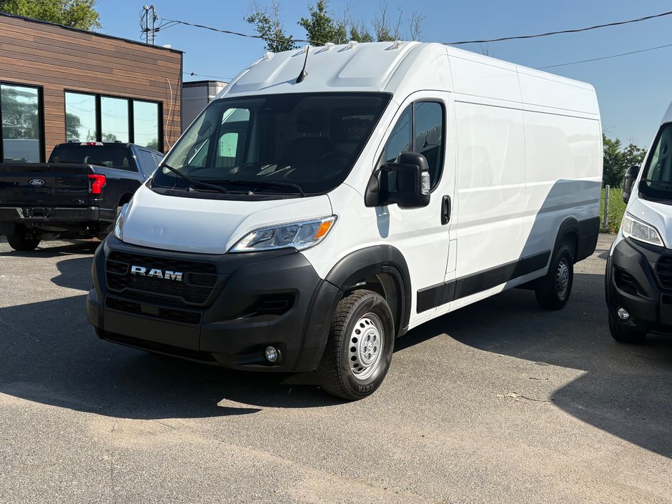 Ram ProMaster Cargo Van 3500 High Roof 159' EXT 2025 à Repentigny, Québec