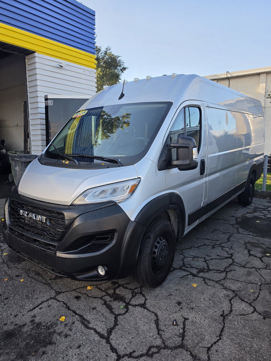 2025 Ram ProMaster Cargo Van 3500 High Roof 159' EXT in Saint-Sulpice, Quebec