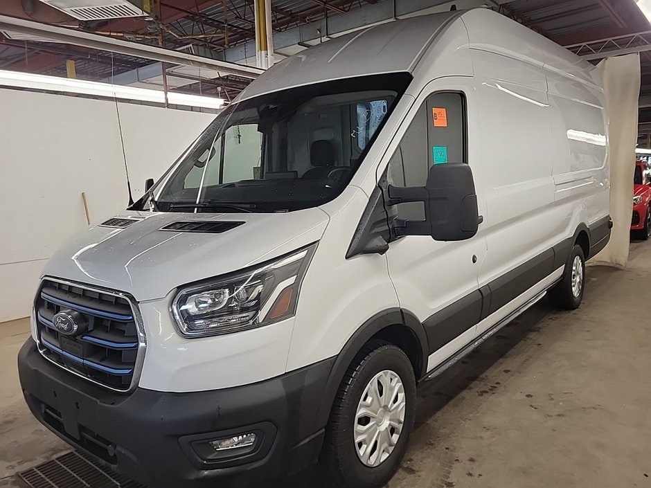 Ford E-Transit Cargo Van T-350 High Roof 148' 2022 à Repentigny, Québec
