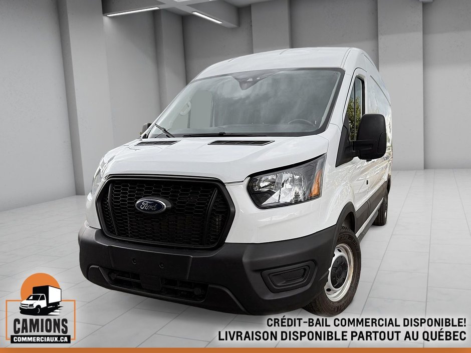 2022 Ford Transit Cargo Van T-250 Medium Roof 130’ in Repentigny, Quebec