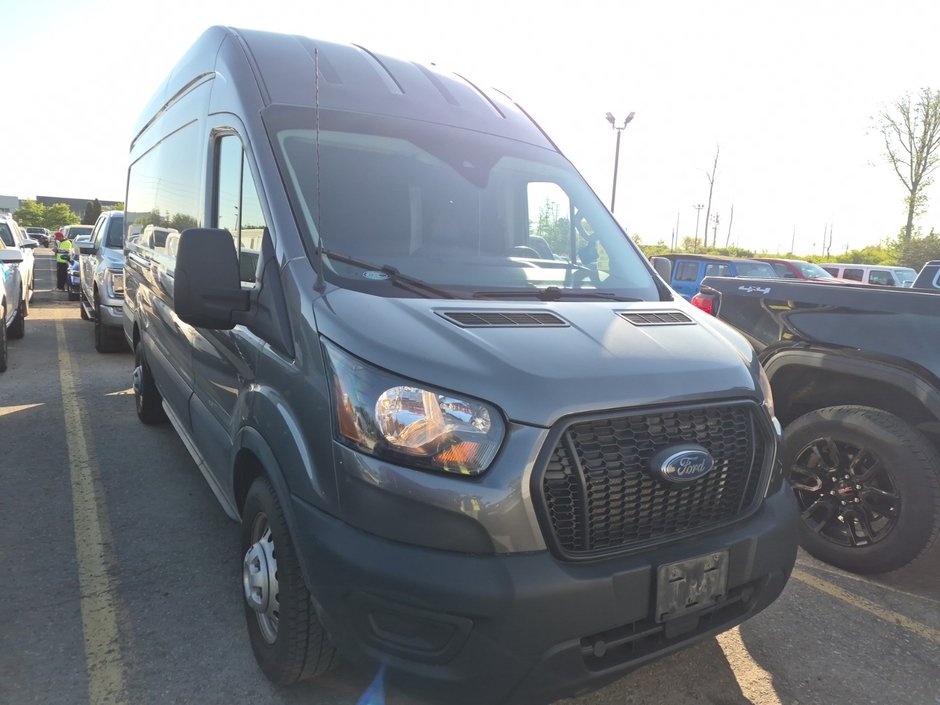 2022 Ford Transit Cargo Van T-250 High Roof 148' EXT AWD in Repentigny, Quebec