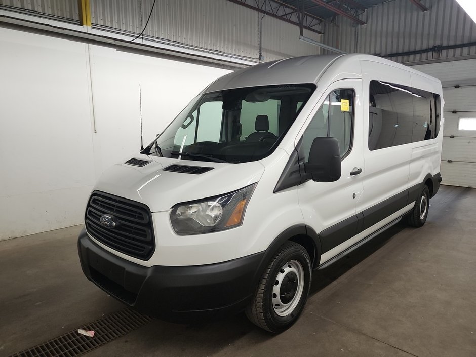 Ford Transit Passenger Wagon T-350 Medium Roof 148' 2019 à Repentigny, Québec