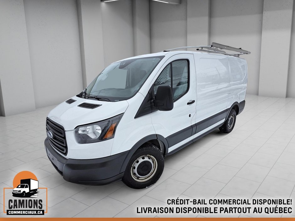 Ford Transit Cargo Van T-250 Low Roof 148' 2018 à Repentigny, Québec