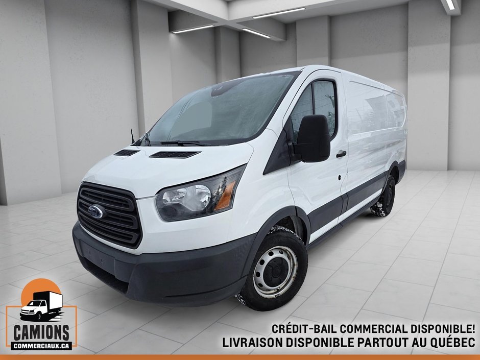 2018 Ford Transit Cargo Van T-150 Low Roof 130' in Repentigny, Quebec