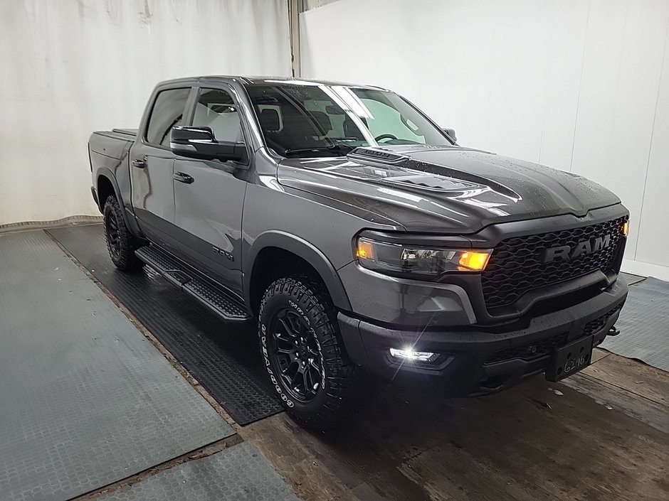 Ram 1500 Crew Cab Rebel 5'7 2026 à Saint-Sulpice, Québec