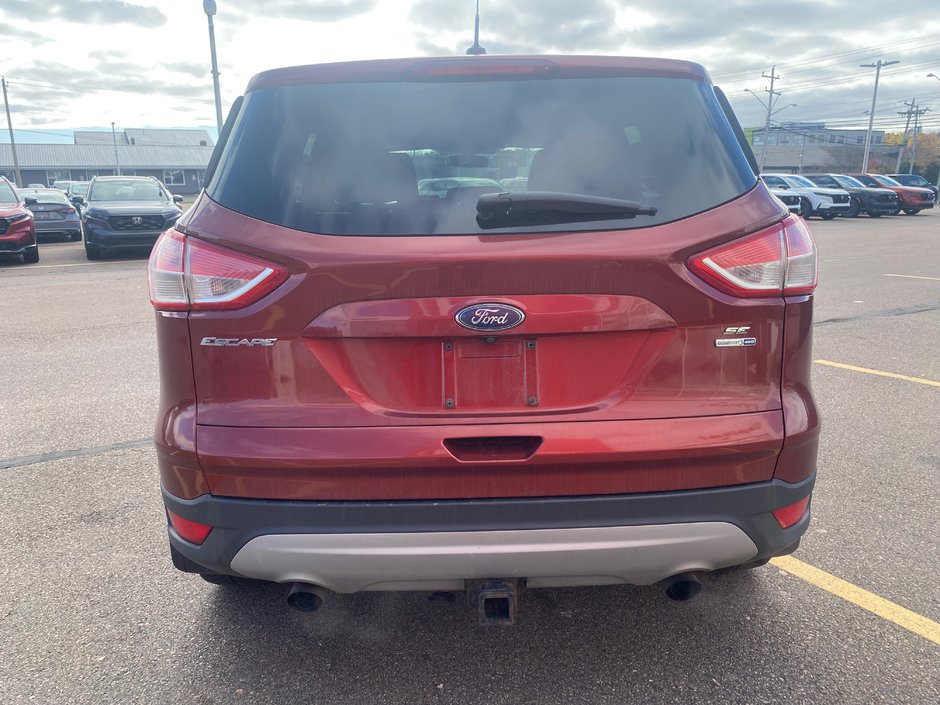Ford Escape SE 2016-2