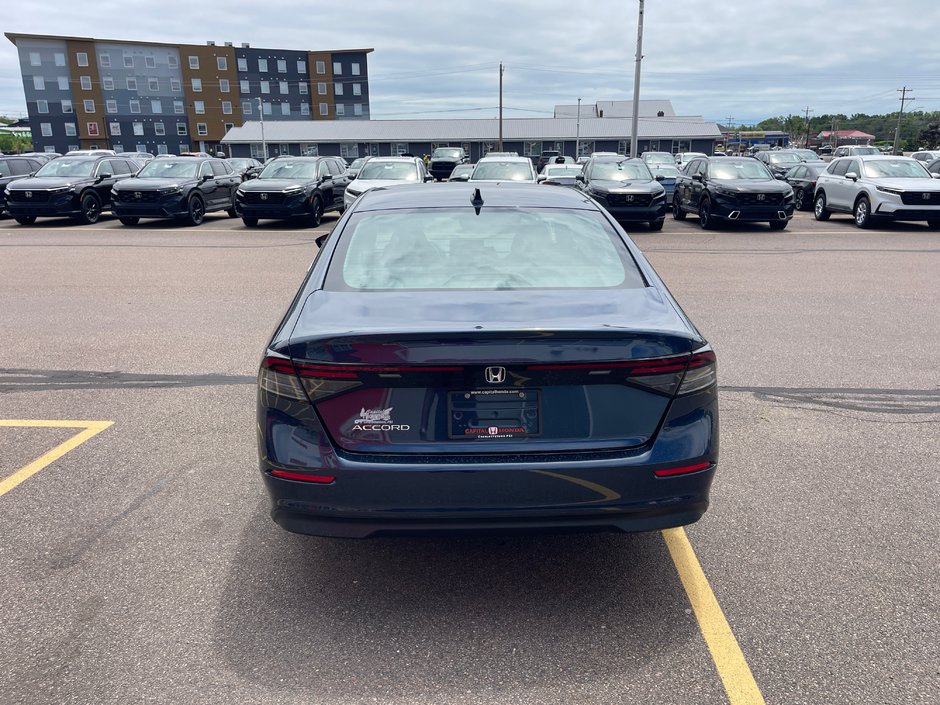 2023 Honda Accord Sedan EX-2