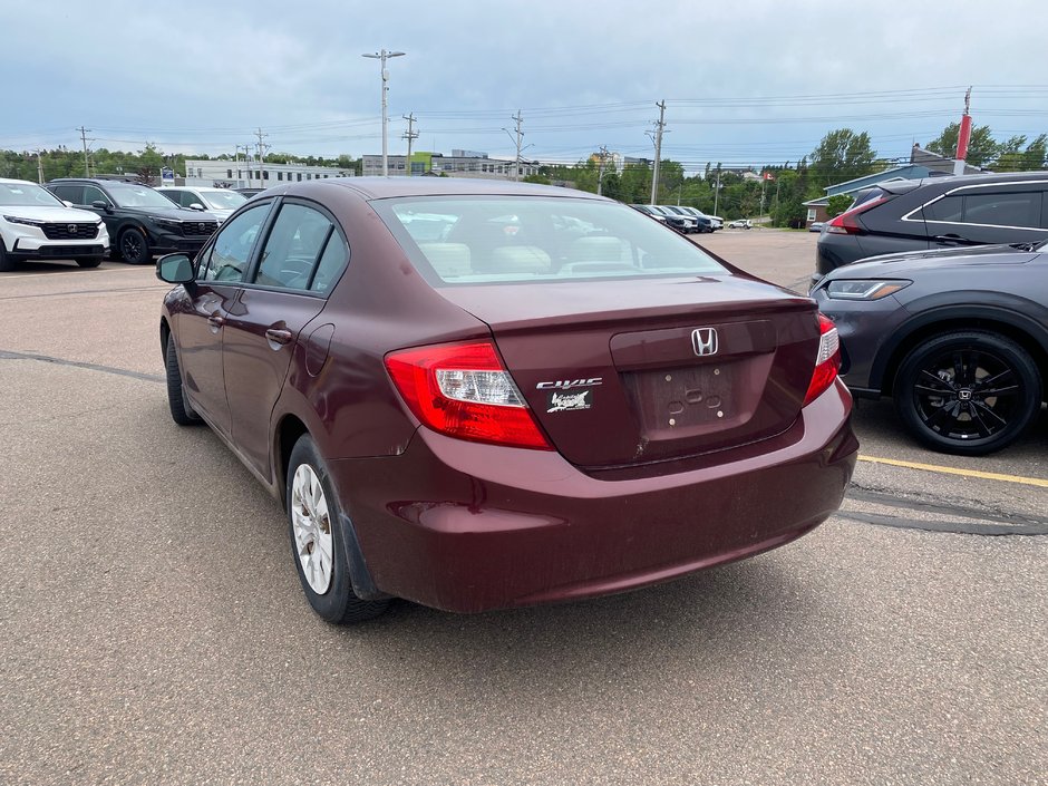 2012 Honda Civic Sdn LX-2