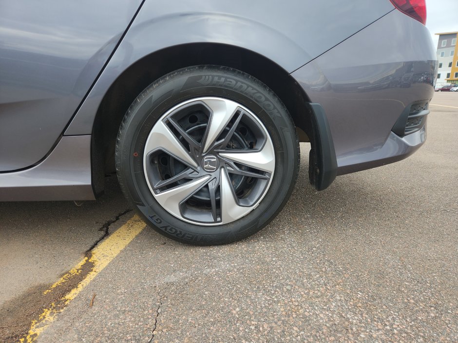 2020 Honda Civic Sedan LX-4