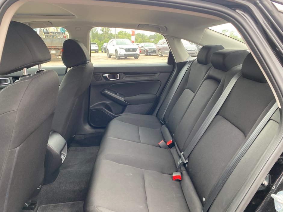 2022 Honda Civic Sedan EX-7