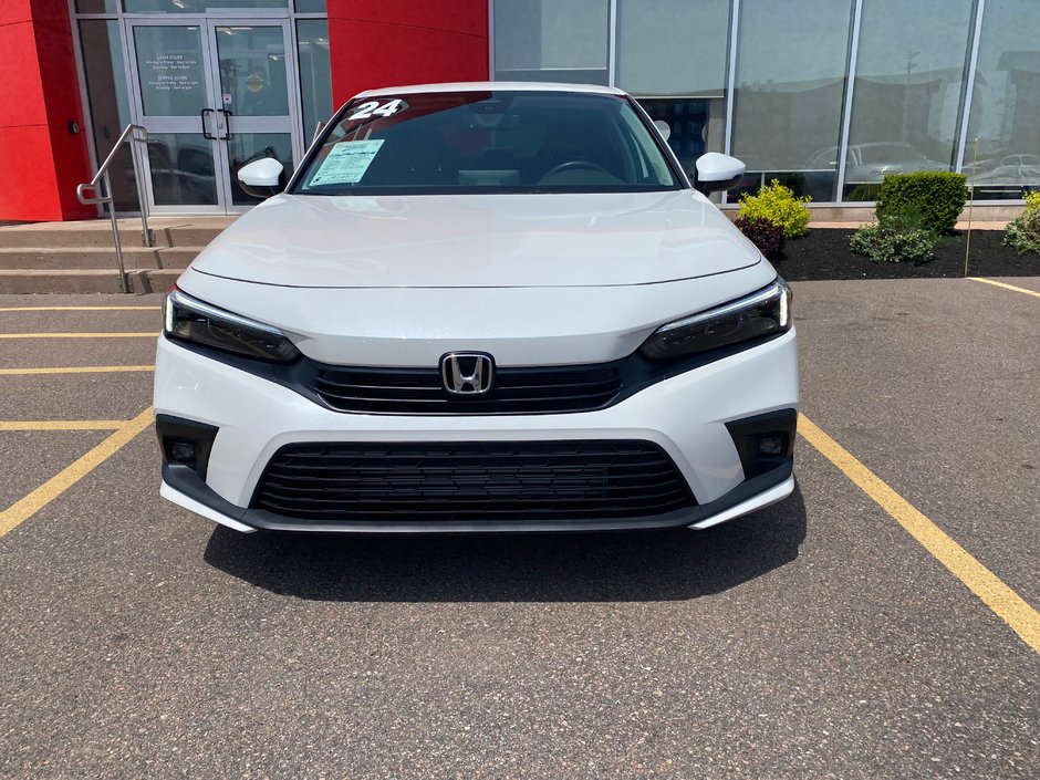 Honda Civic Sedan Touring 2024-10