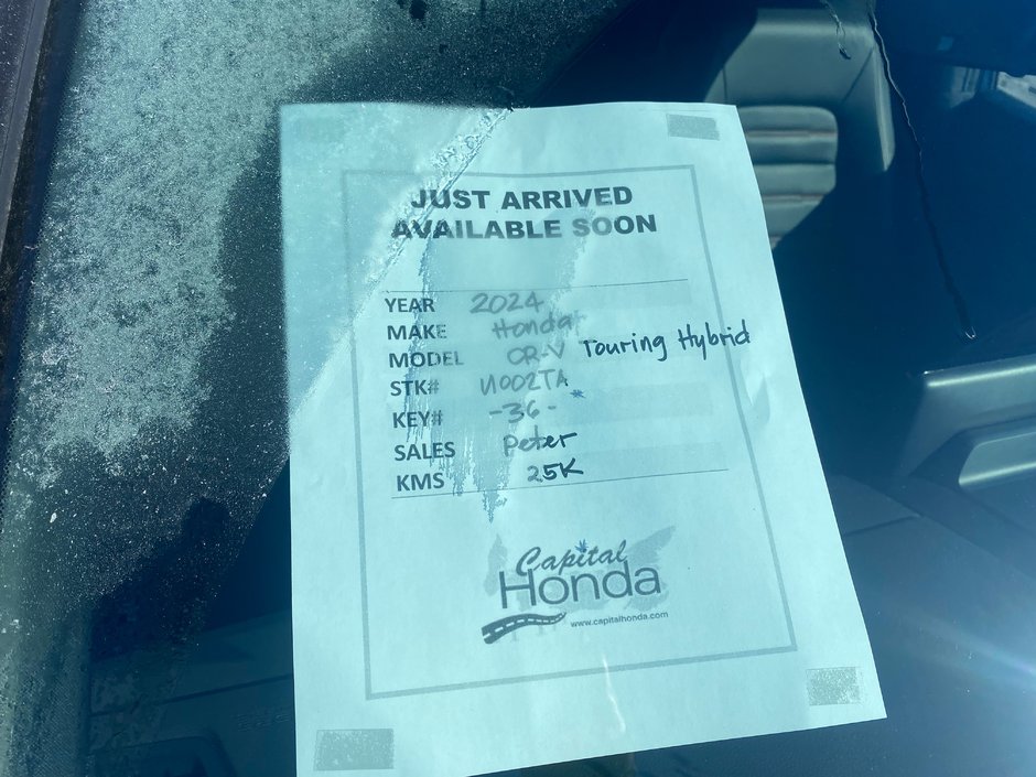 2024 Honda CR-V Hybrid Touring-1