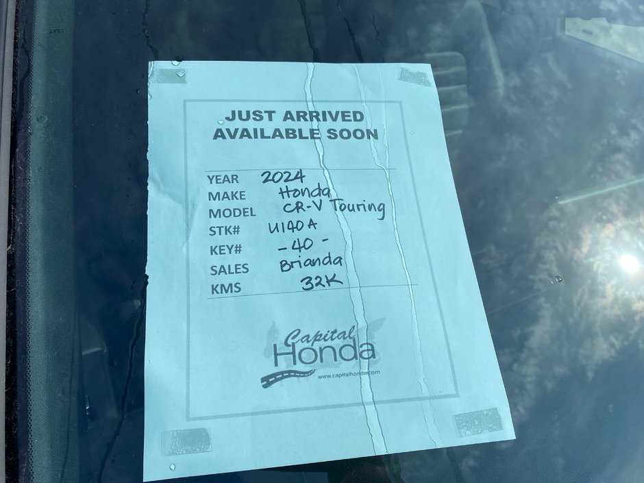 Honda CR-V Hybrid Touring 2024-1