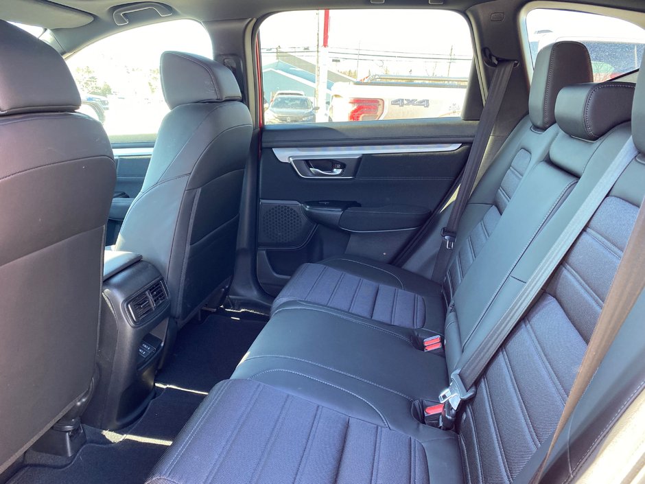 Honda CR-V Sport 2021-9