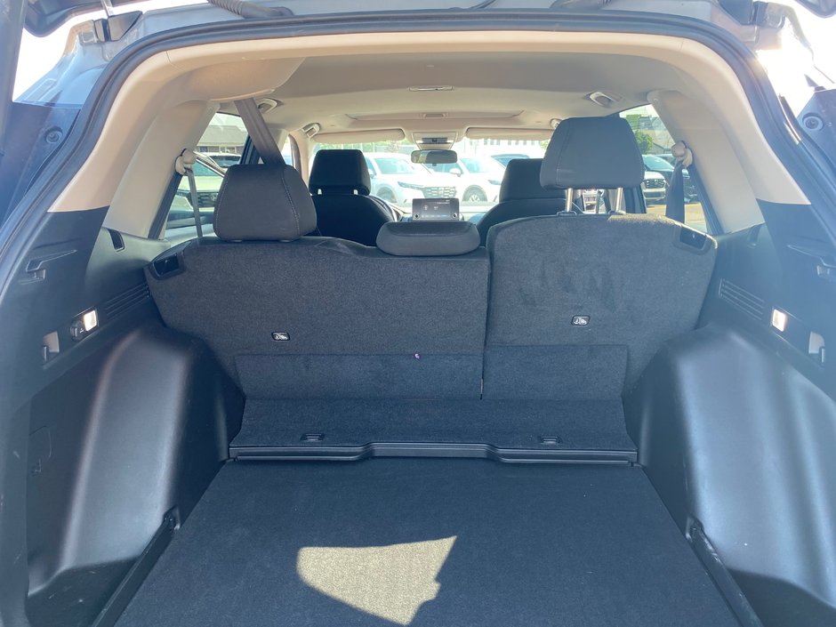 Honda CR-V Sport-B 2023-4