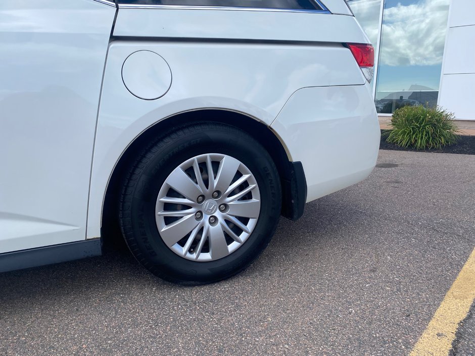 2016 Honda Odyssey LX-2