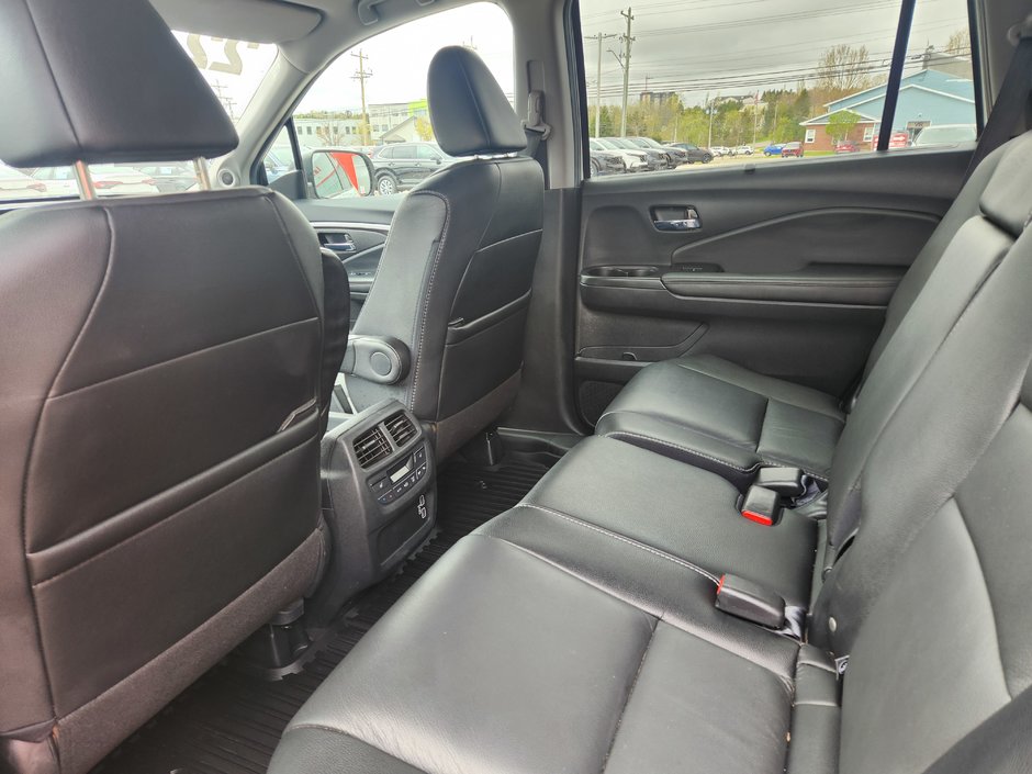 2022 Honda Pilot EX-L Navi-6