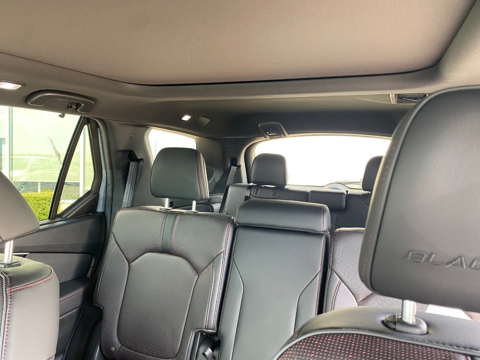 2025 Honda Pilot Black Edition-5
