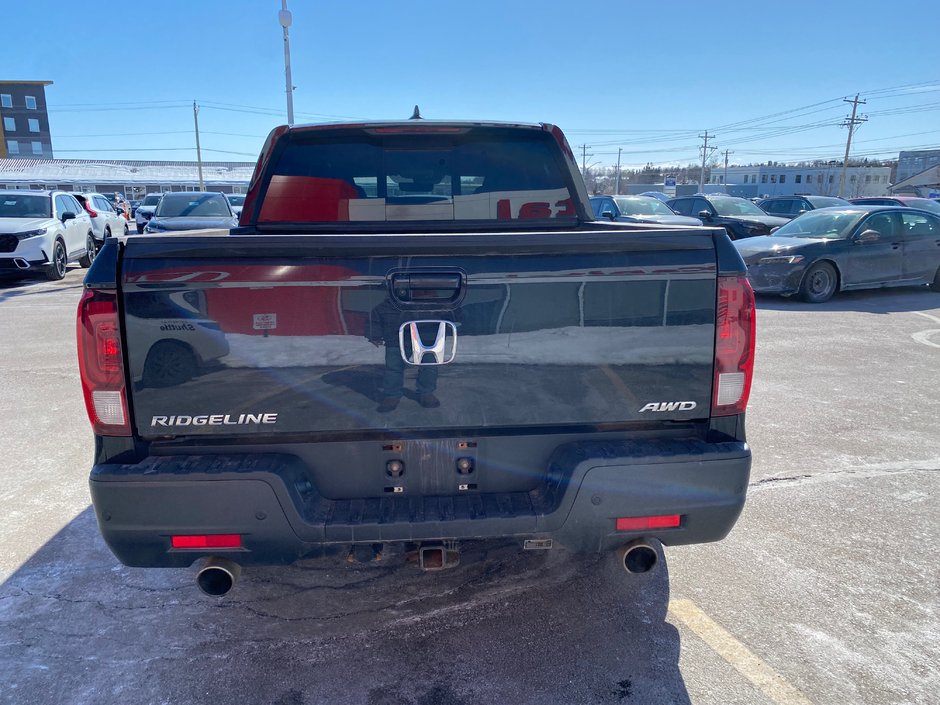 2022 Honda Ridgeline Black Edition-4