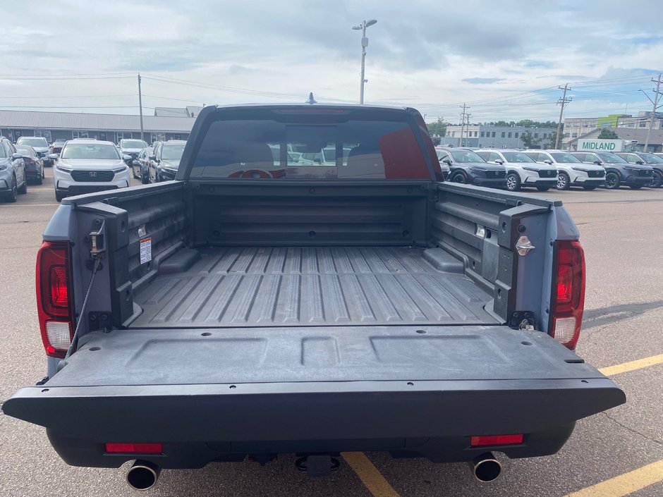 2022 Honda Ridgeline Black Edition-7