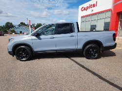 2025 Honda Ridgeline Black Edition-1