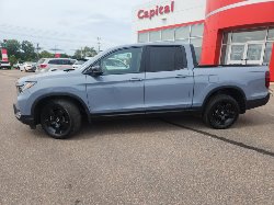 2025 Honda Ridgeline Black Edition-11