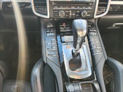 Porsche Cayenne  2016-6