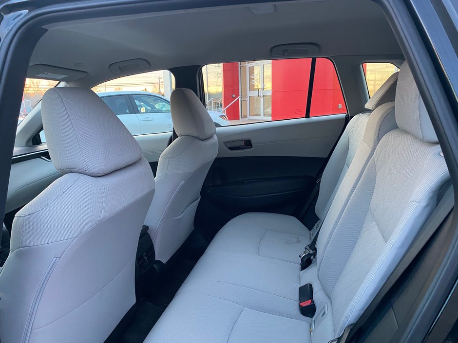 Toyota Corolla Cross L 2023-8