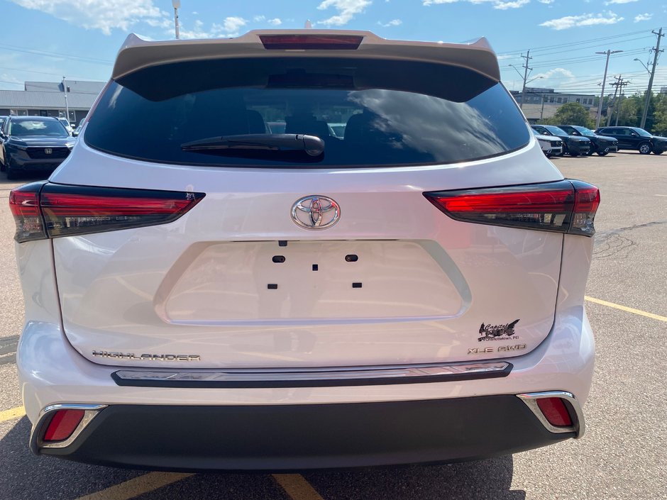 2023 Toyota Highlander-4