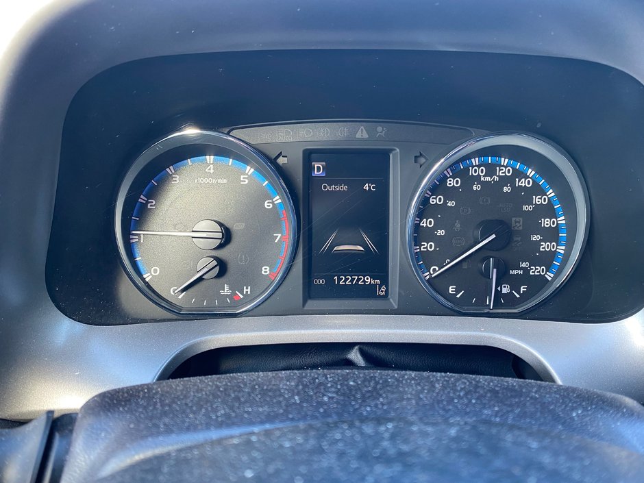 Toyota RAV4 LE 2018-2