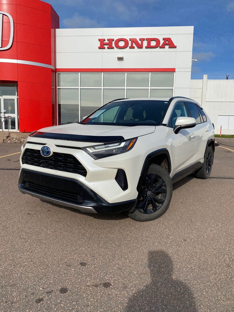 Toyota RAV4 Hybrid SE 2022-0