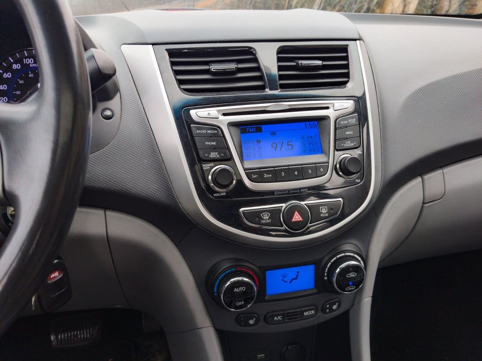 2014 Hyundai Accent GLS