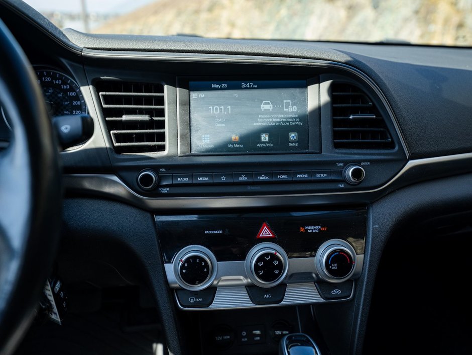 2019 Hyundai Elantra Preferred