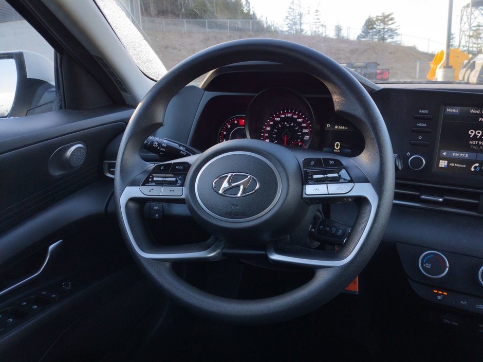 2021 Hyundai Elantra Essential