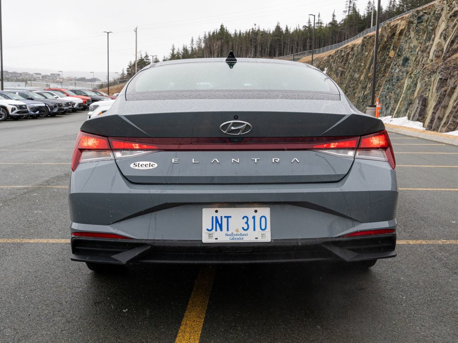 2021 Hyundai Elantra Preferred