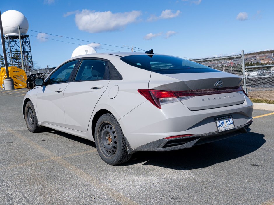2021 Hyundai Elantra Preferred