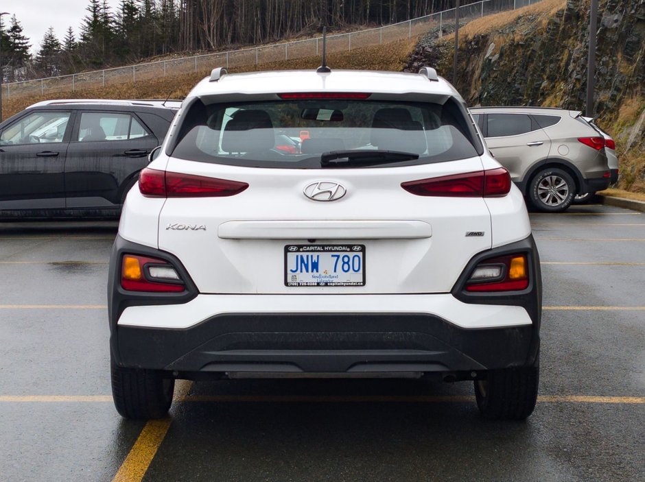 2021 Hyundai Kona 2.0L Essential