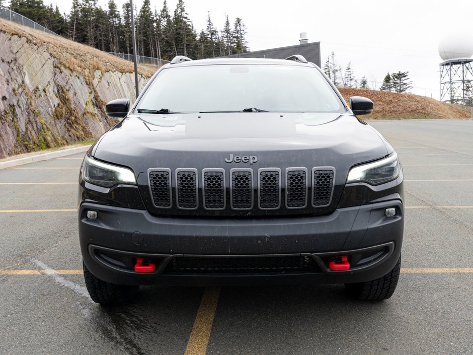 2022 Jeep Cherokee Trailhawk