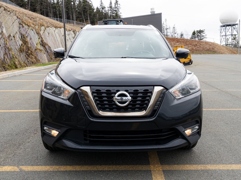 2019 Nissan Kicks SR