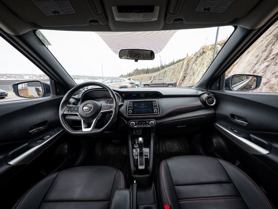 2019 Nissan Kicks SR