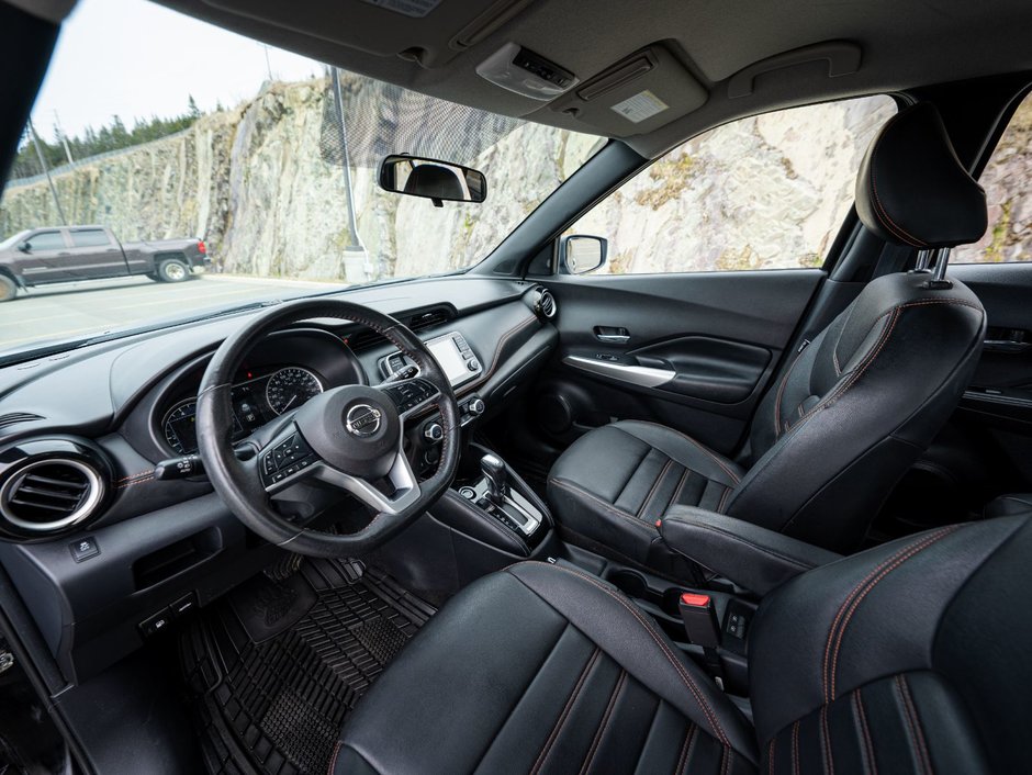 2019 Nissan Kicks SR