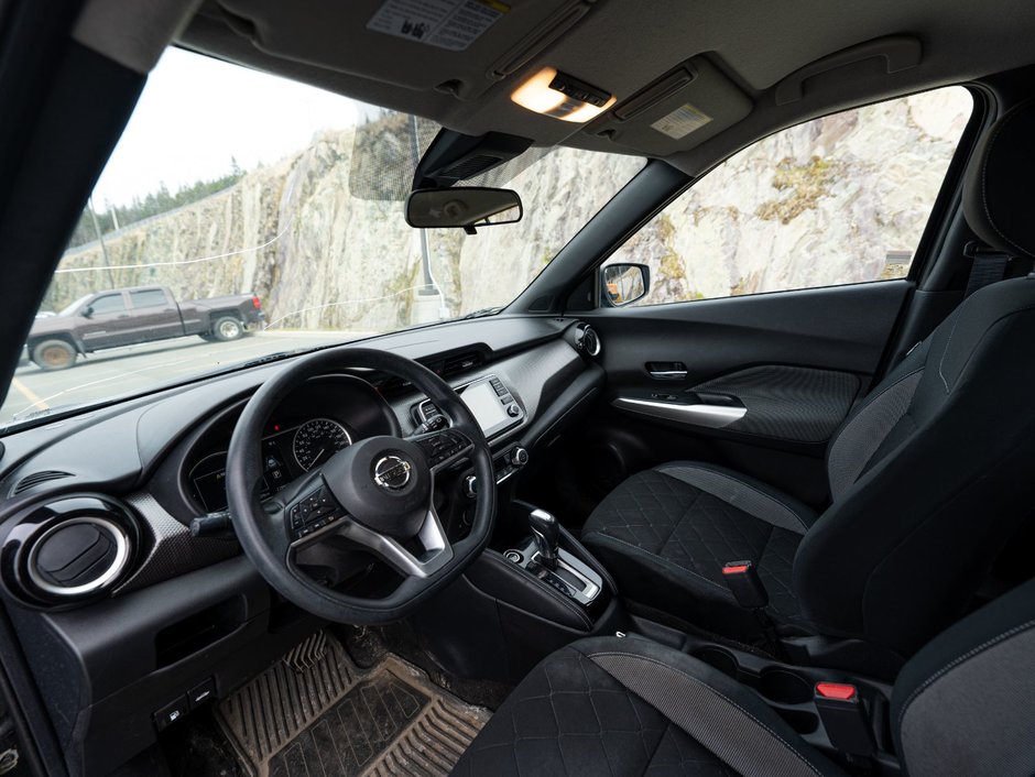 2020 Nissan Kicks SV